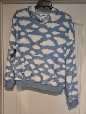 Blink Blue & White Cloud Plush Pullover Sweatshirt